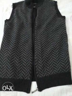 Black And Gray Zip-up Vest