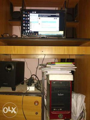 Complete desktop set along with audio set n table