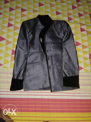 One time used new velvet bordered suit and pant