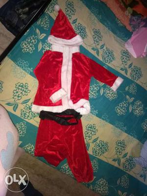 Santa dress.used only once.4yr old size