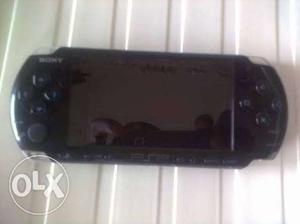 Selling my PSP (Black). No problem only screen