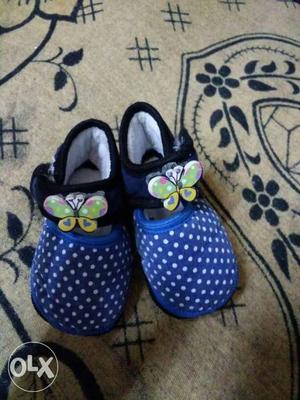 Small boots for kids upto 1 year old