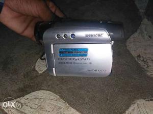 Sony handycam video camra urgent sell Dv camra