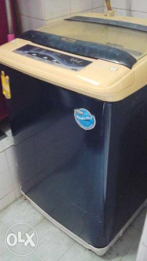 Whirlpool washing machine -good condition