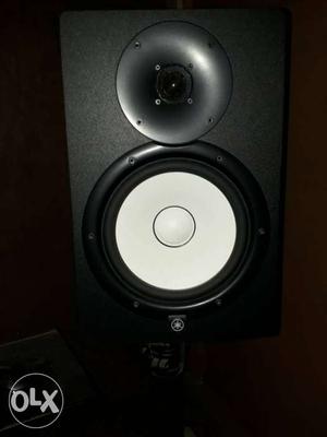 Yamaha monitors for sale mint condition, black,