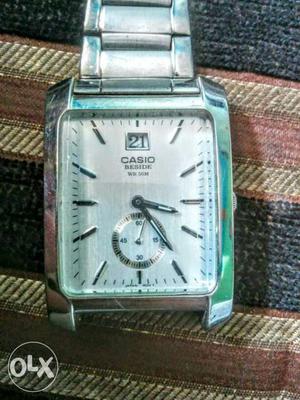 Casio watch with date and second block