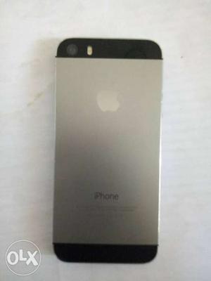 Iphone 5s space grey 16 gb in good
