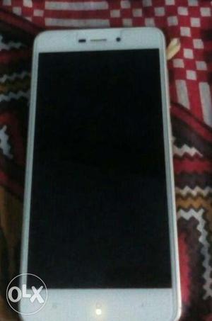 Mi 4a in excellent condition only 2 mnths