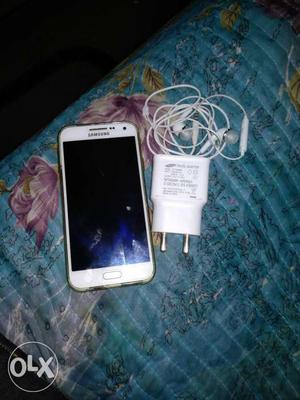 Samsung e5 16gb 3G mobile with neat and good
