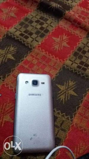 Samsung j5 1year old intrested byer reply me