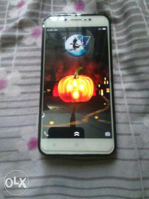 Want to sell my 2 month old new vivo y66