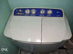 (2) LG or Videocon White Twin Tub Washing Machine