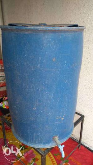 200 ltrs water storage drum with stand