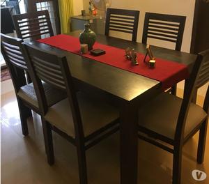 6 seater dining table in excellent condition Bangalore