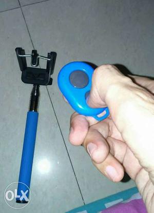 Blue Selfie Stick