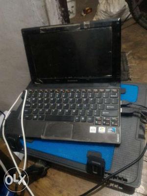 Laptop Lenovo s10-3 Intel atom 1gb 250 gb 10inch