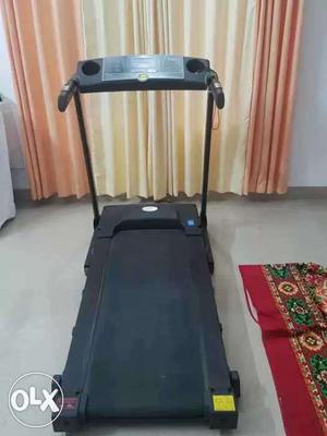 Treadmill less used. 120kg capacity. Good as new