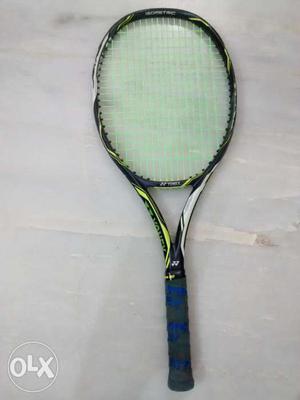 Two identical Yonex DR100 tennis racquets for