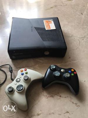 Xbox 360 Game Console With Controllers
