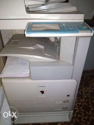 Xerox machine almost new