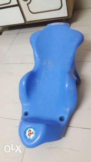 Excellent for 4 to 12 month baby for bath..