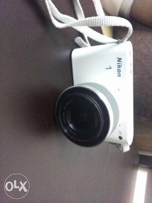 Nikon j1 white 10_30mm Good condition