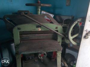 Paper cutting machine for sale