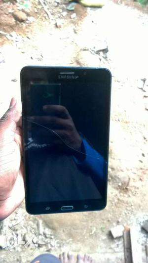 Samsung tab 4 display cracked but working great