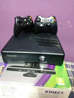 Xbox 360 S With Two Controllers