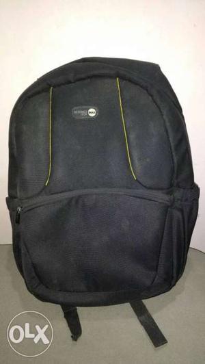 Dell laptop bag sparingly used.price negotiable