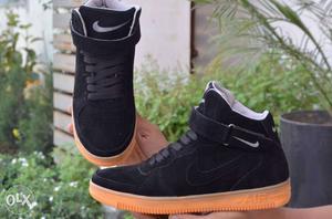 Pair Of Black Suede Nike Low-top Sneakers