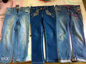 Three almost new jeans For girls 5 to 6 years age