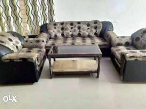Black-and-brown Circles Print Living Room Furniture Set