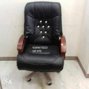Brand new heavy Sofa Boss Chair