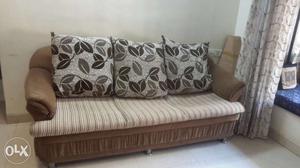 Do you want a good quality sofa set? Do you want