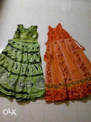 Green And Orange Sleeveless Dresses
