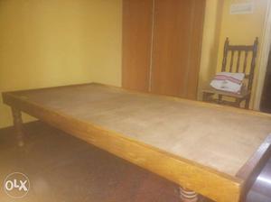 Single cot in good condition, polished with no
