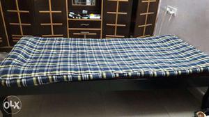 Teak Wood single bed in a very good condition