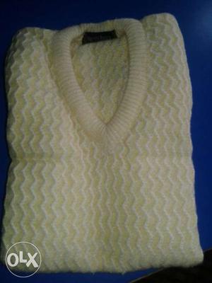 White Knitted Clothe