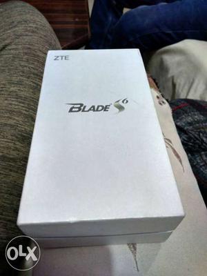 ZTE Blade S6 Box