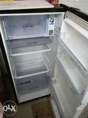 165 LTr fridge good condition