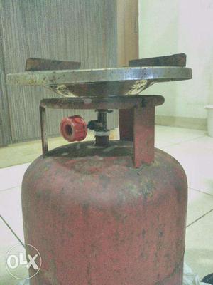 5 KG cylinder With Burner Attached
