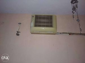 Air conditioner 1.2 ton. Good condition