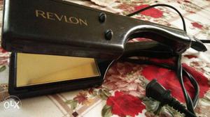 Black Revlon Flat Hair Iron