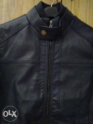 Brand new leather jacket blue color,size M,