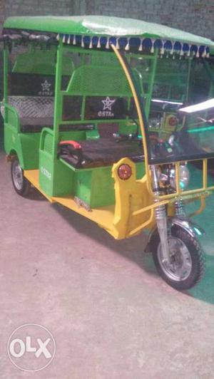 E Rickshaw Battery Operated