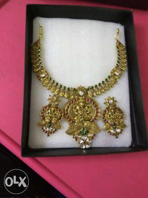 Gold Pendant Necklace And Pair Of Gold Earrings Set