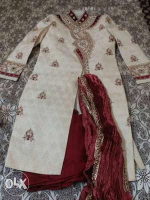 Golden and merhoon sherwani