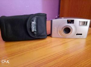 Kodak roal camera 100% condition