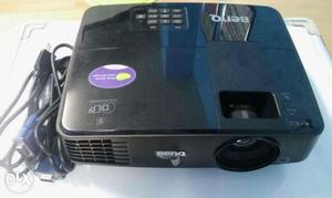 Projector on Rent for meetings, conferences, Anniversary,